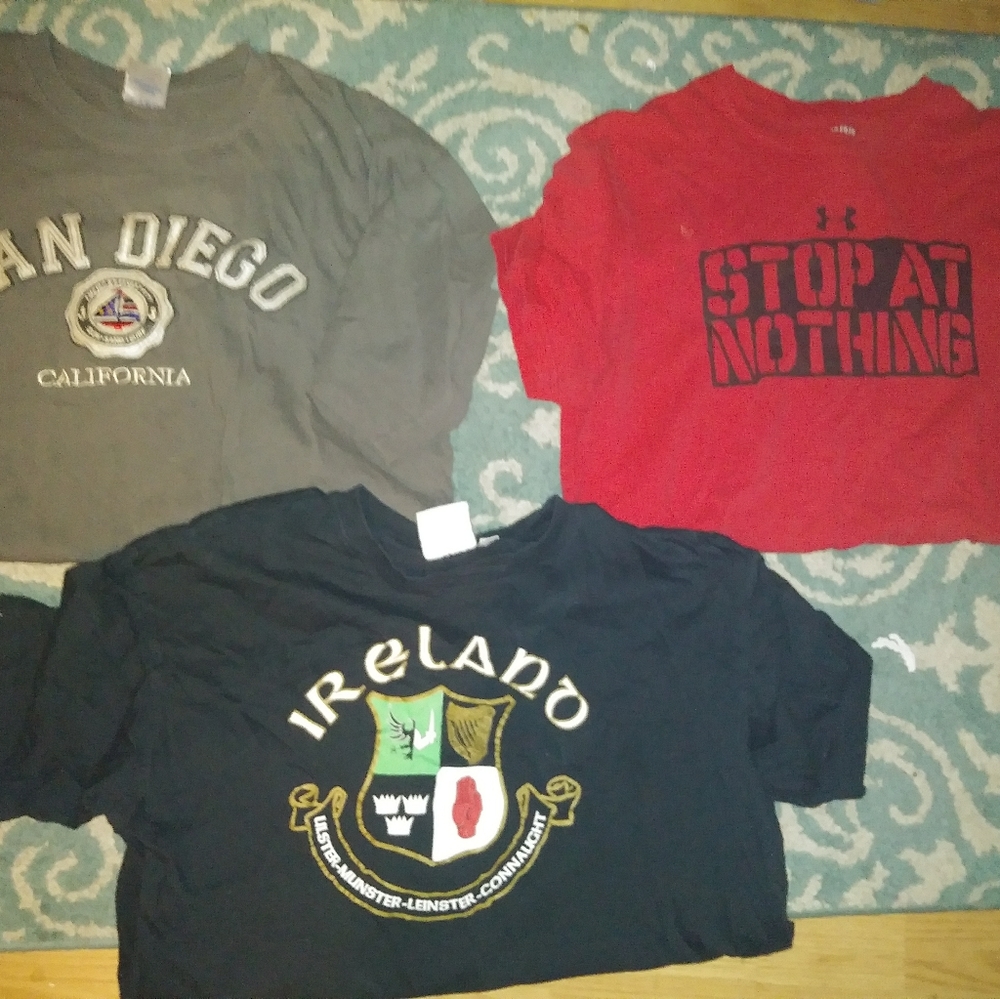 Mens bundle of 3 size large